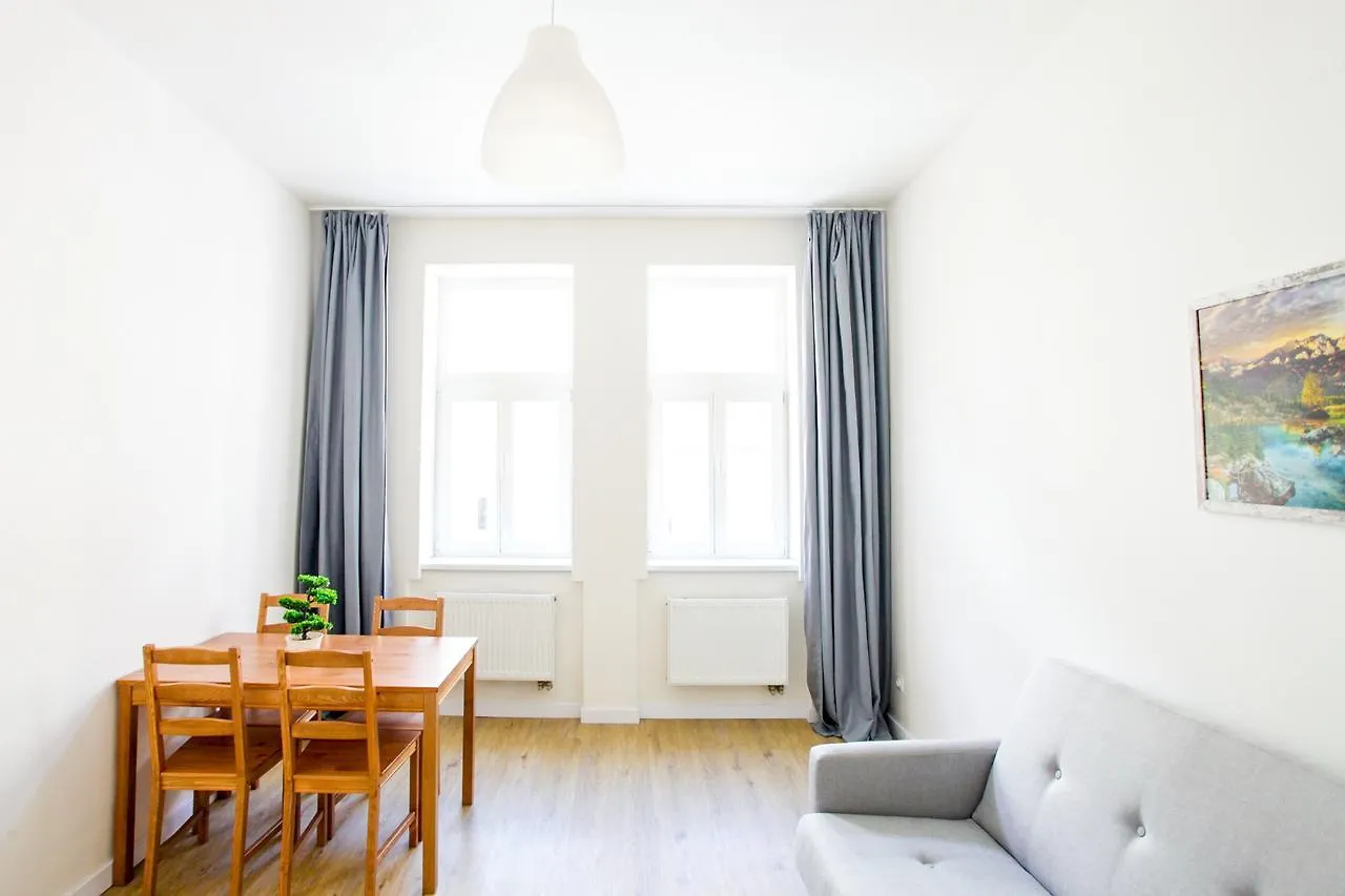 Churchill Apartments Prague Aparthotel